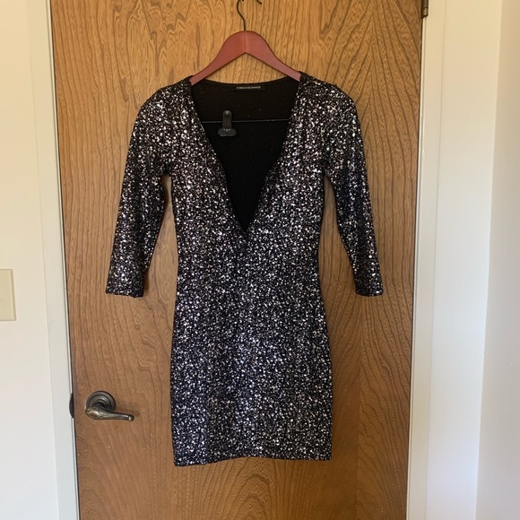 Dress Foreign Exchange Size Black - Picture 5 of 8